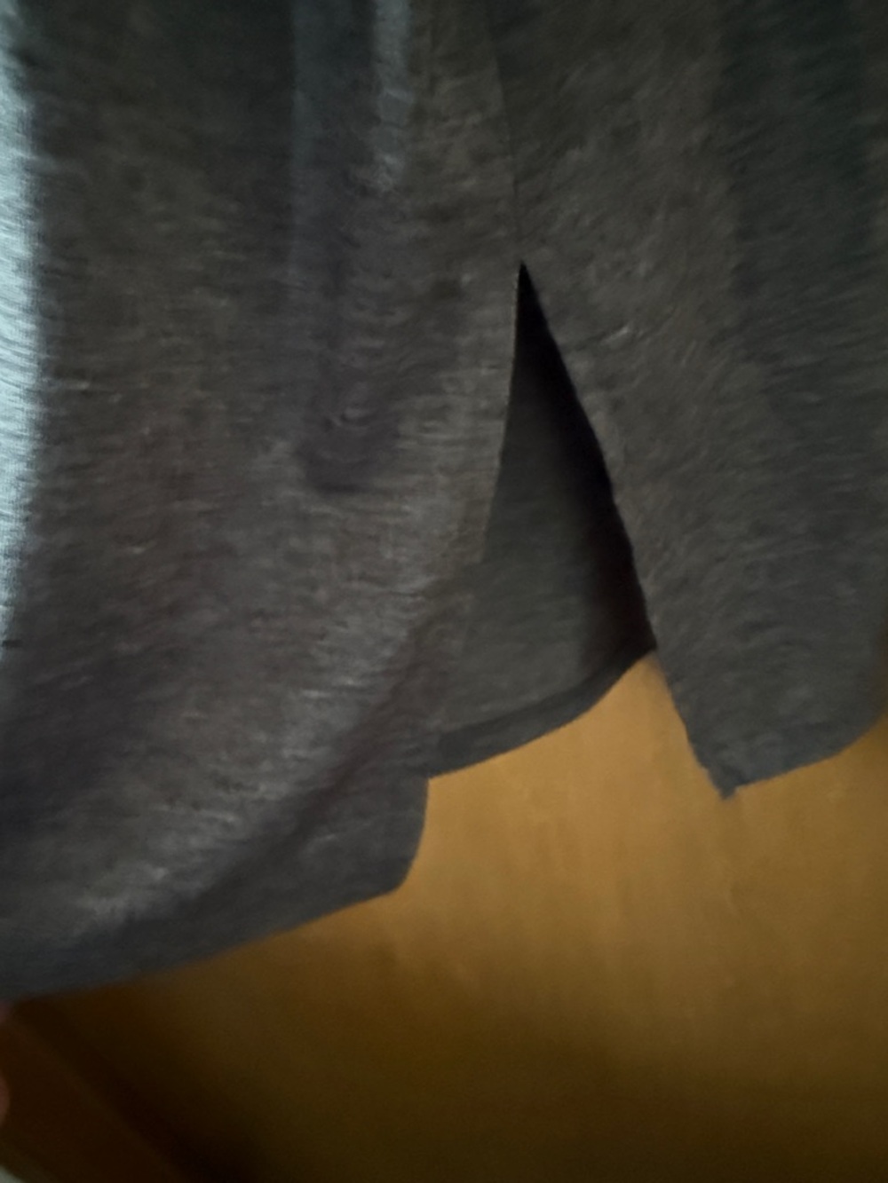 tek gear Gray Short Sleeve Women’s Performance Tunic Tee - Picture 4 of 4